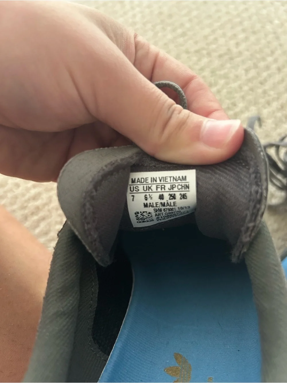 adidas men suede